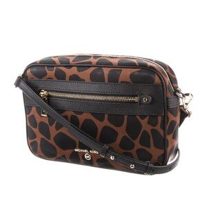 Michael Kors Leapord crossbody bag